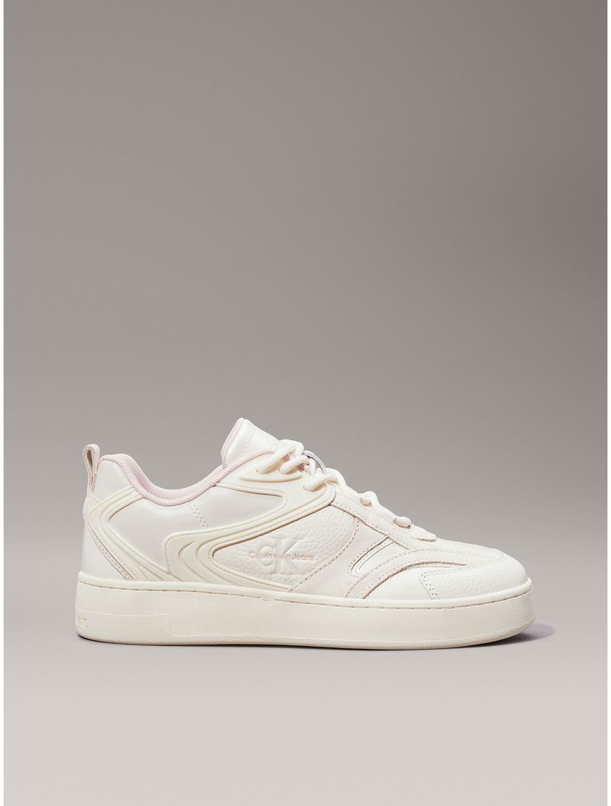 Tenis blanco basket e lona alta