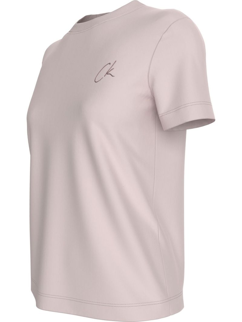 camiseta-rosada-logo-bordado