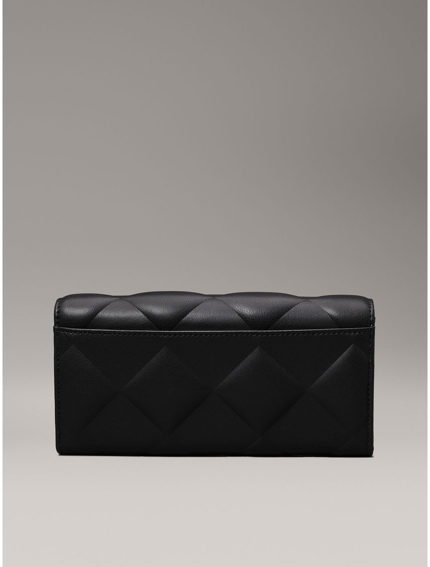 Billetera negra trifold con acolchado de diamante