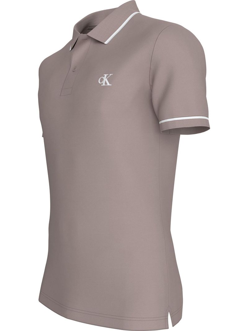 polo-rosado-slim-ribete-en-contraste