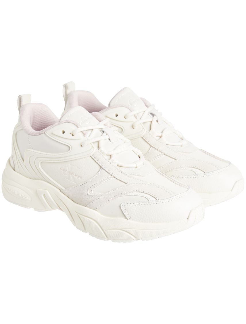 Tenis blanco retro con monograma