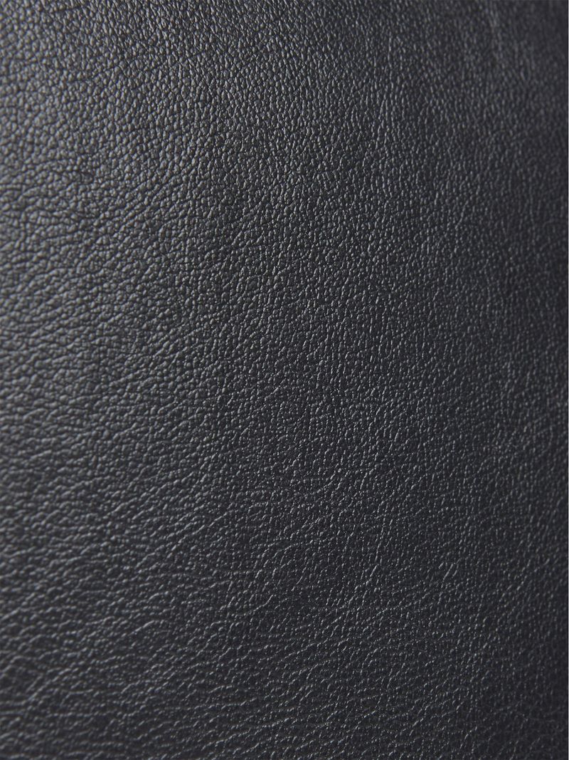 bolso-negro-shopper-soft-sculpt