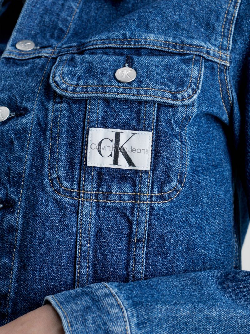 label-3