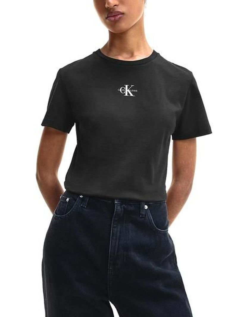 camiseta-negra-slim-micro-monograma