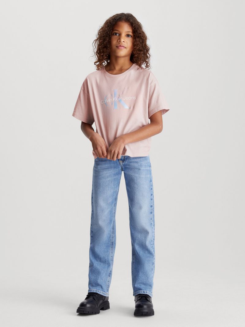 camiseta-rosada-monograma-boxy-para-nina