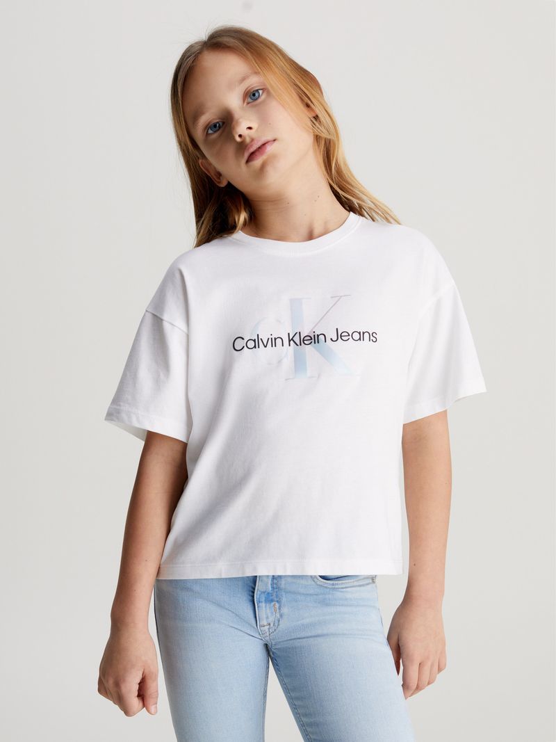 camiseta-blanca-monograma-boxy-para-nina