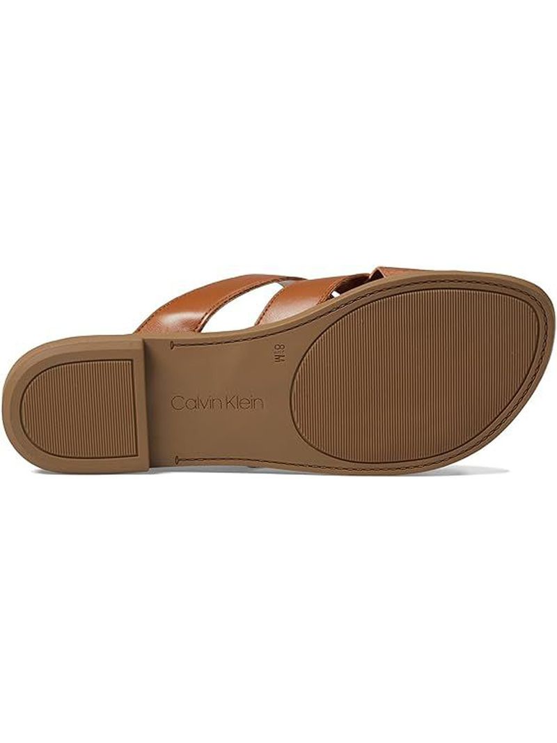 sandalias-chocolate-monograma-metalico