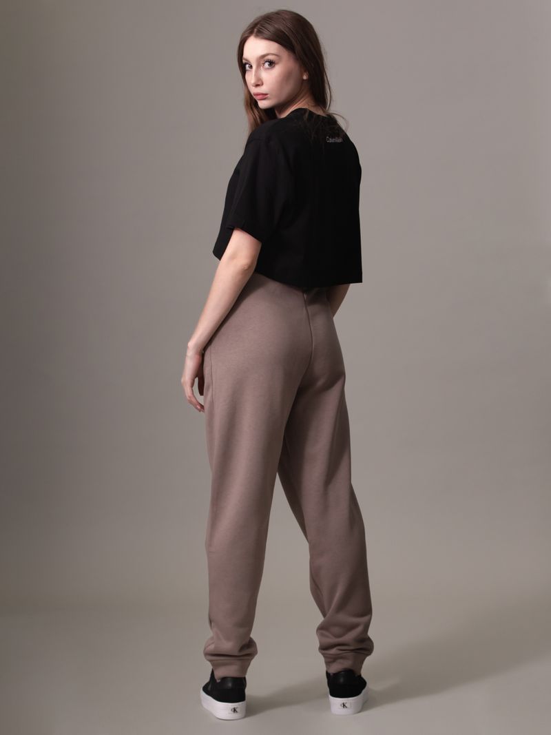jogger-gris-nano-logo