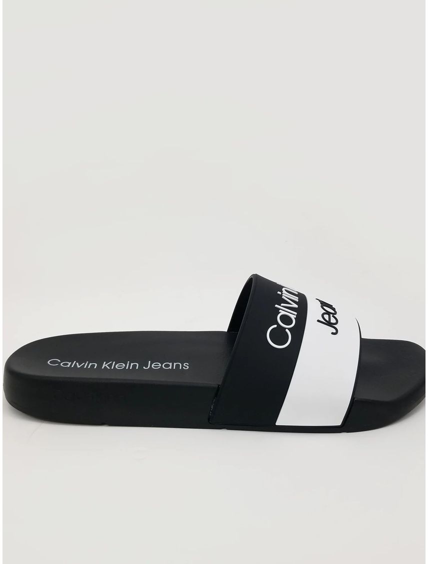 Sandalias negro con diseño de bloque de color