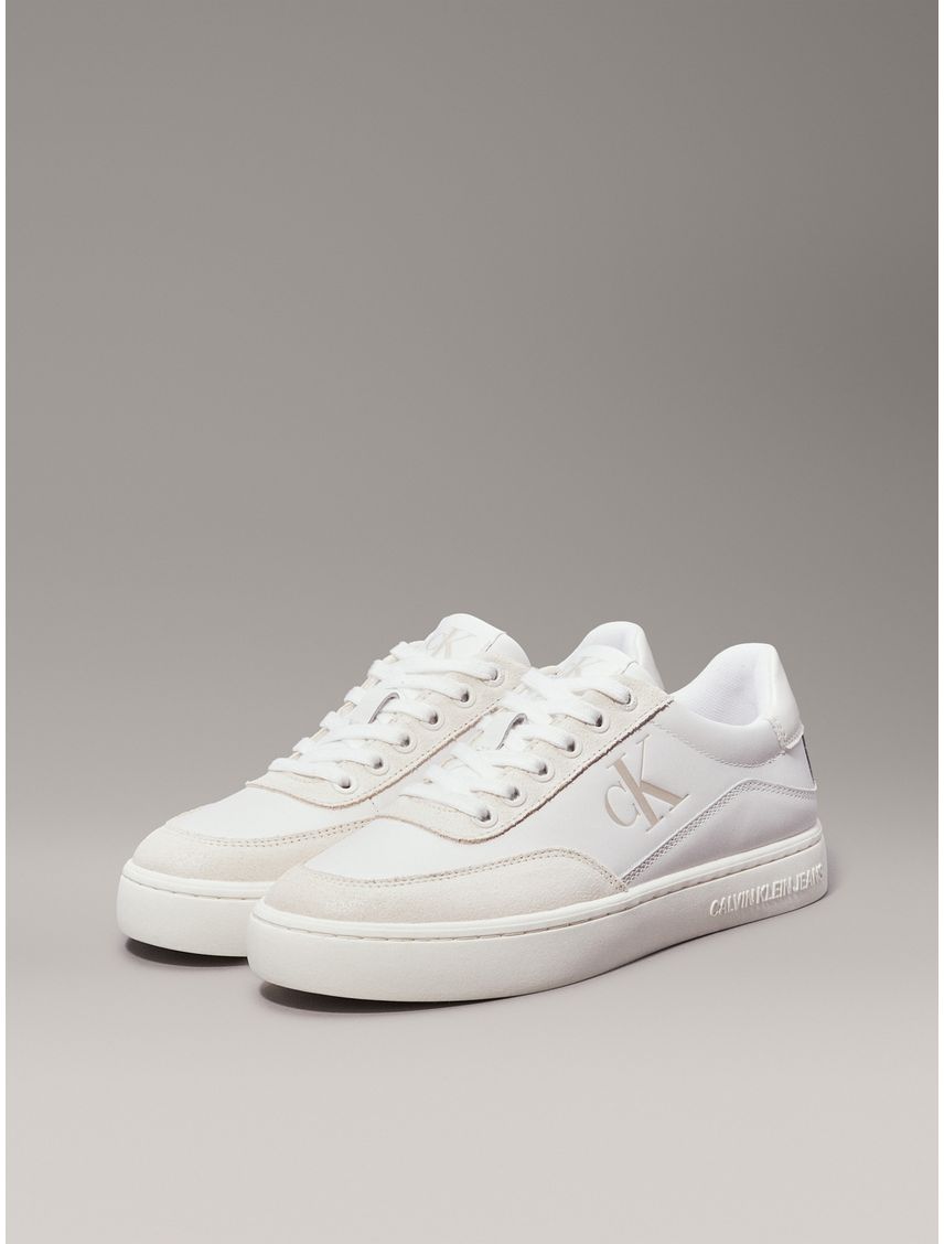 Tenis blanco classic cupsole e cuero