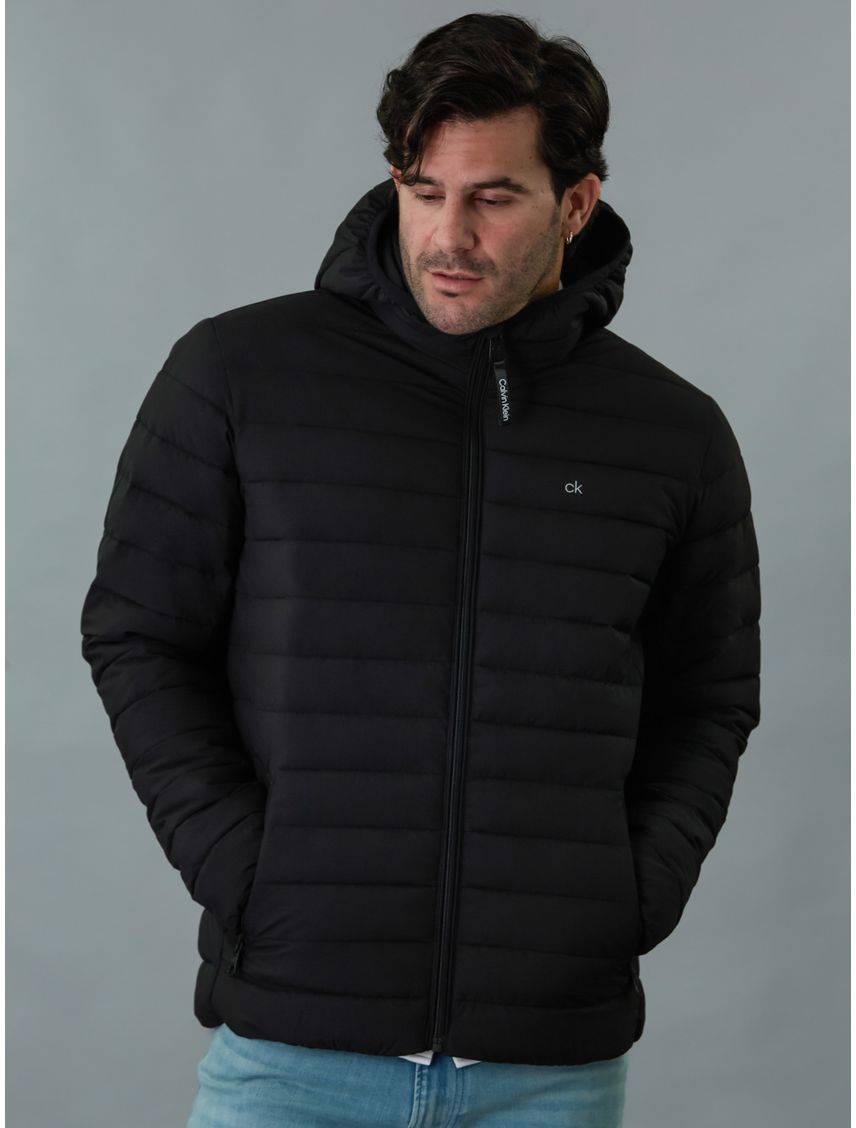 Chaqueta Negra Acolchada Con Capota Para Hombre