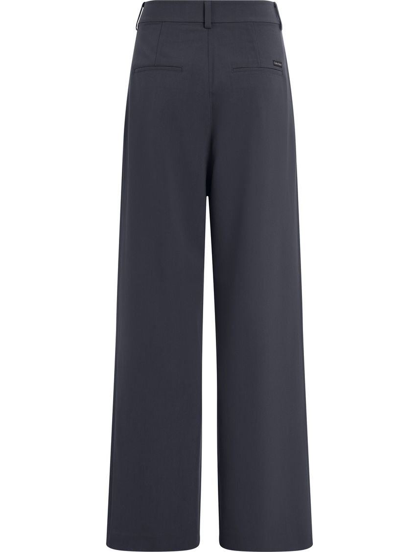 Pantalón azul tailore e pierna ancha