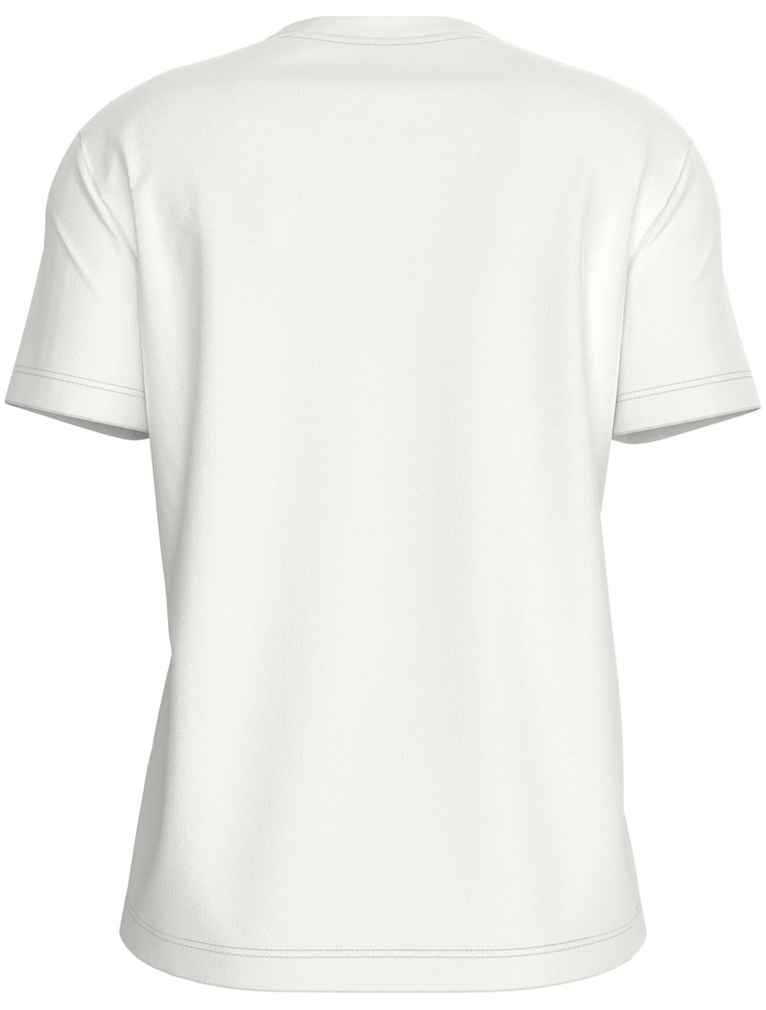 Camiseta blanca con monograma e insignia