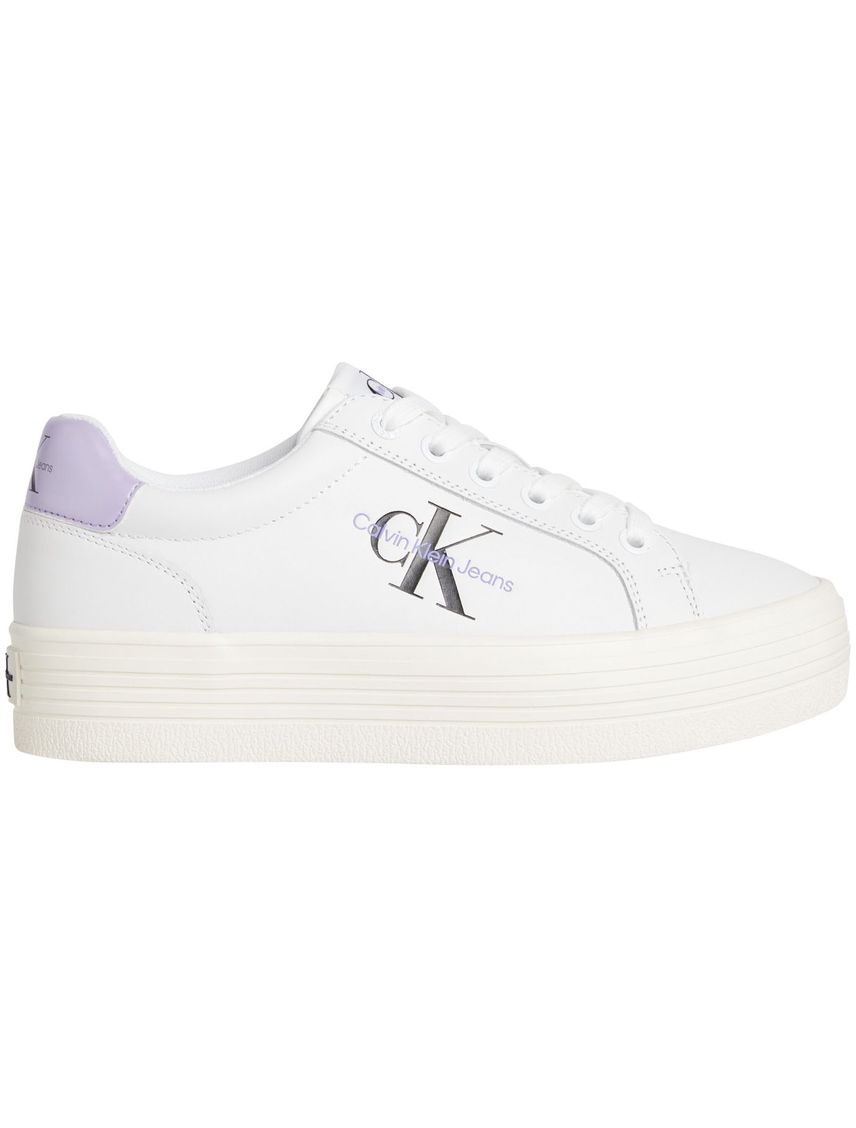 Tenis blanco de plataforma de cuero