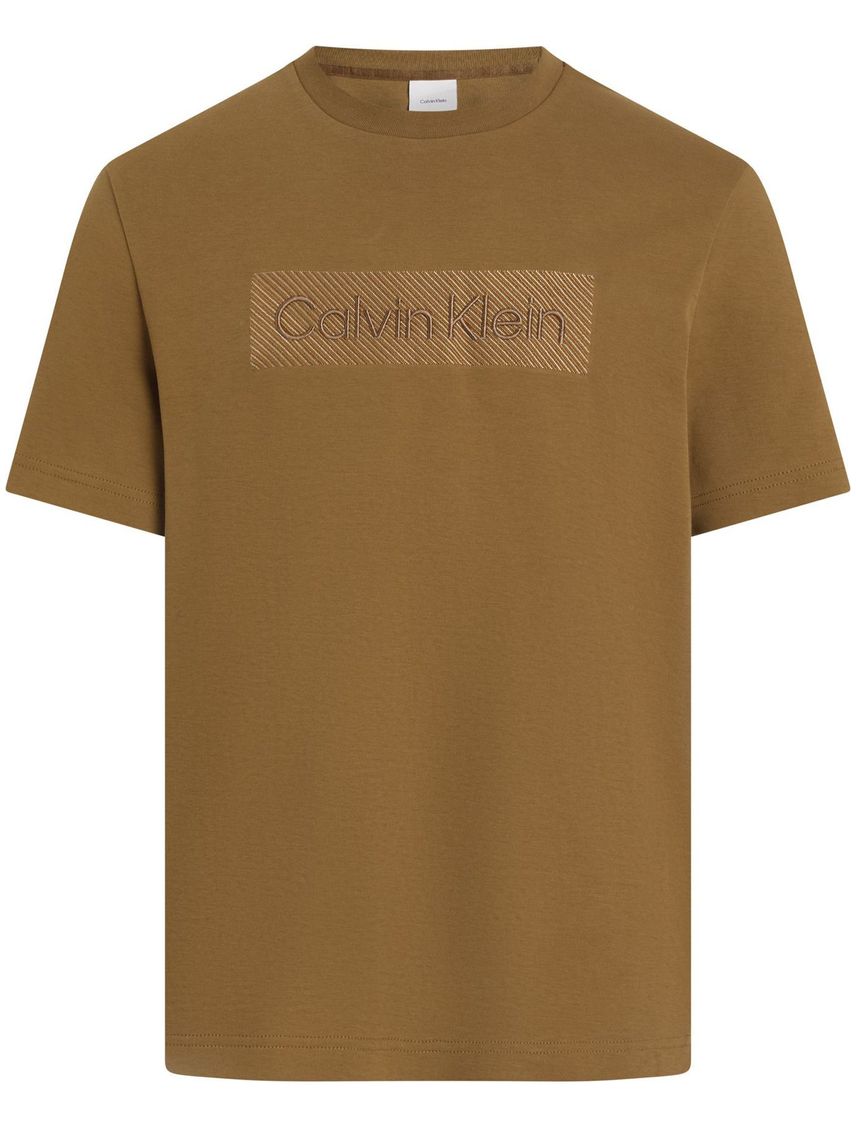 Camiseta chocolate con borao texturizao