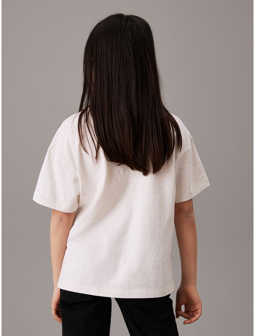 Camiseta Para Niña Gris Holgada Con Logo