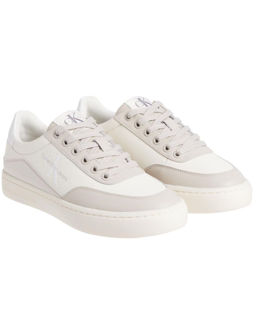 Tenis blanco classic de cuero