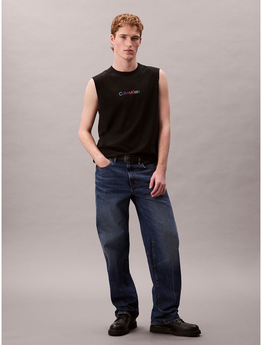 Camiseta Negra Pride de Tirantes