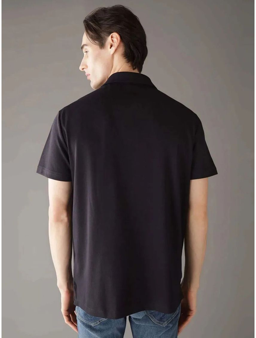 Camisa Negra Manga Corta de Tejio Interlock Suave