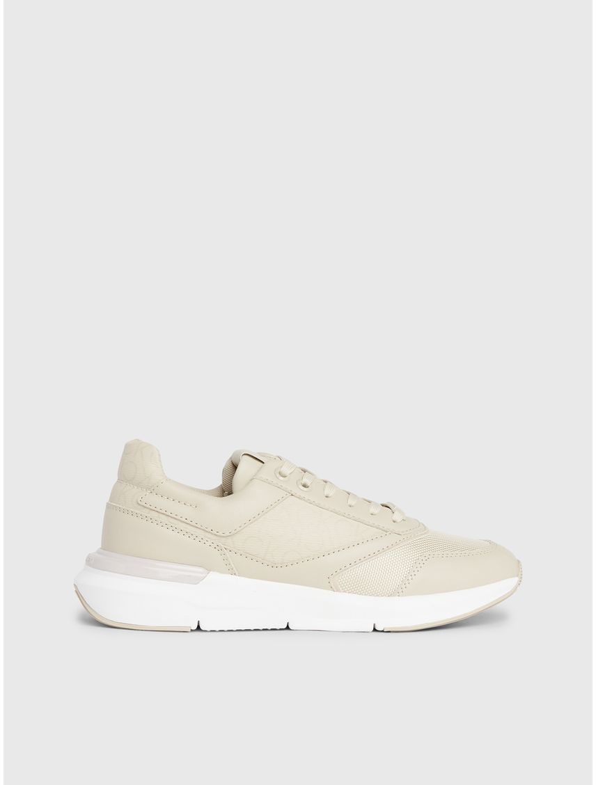 Tenis gris runner lace up con monograma