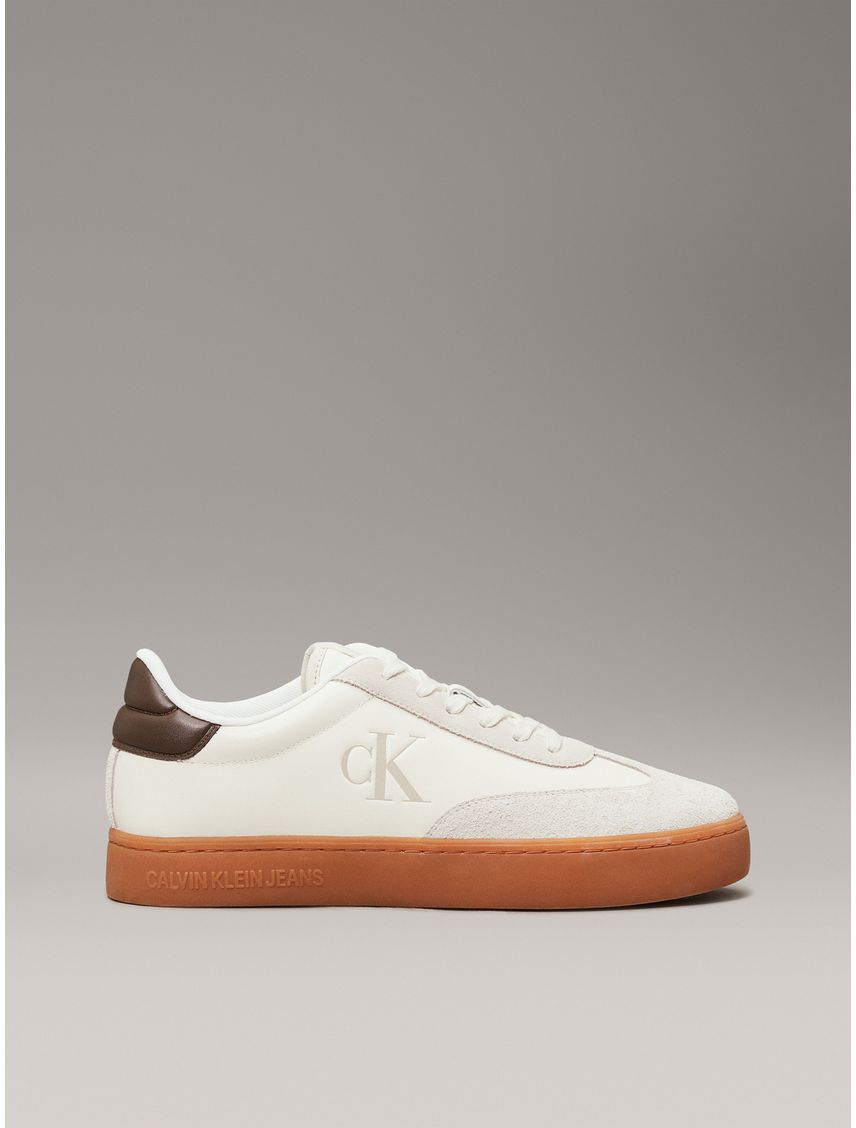 Tenis blanco classic de cuero