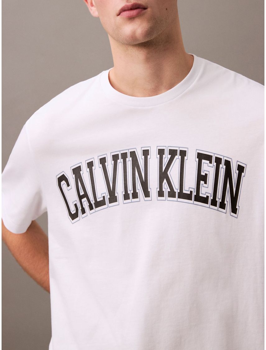 Camiseta blanca logo curve varsity