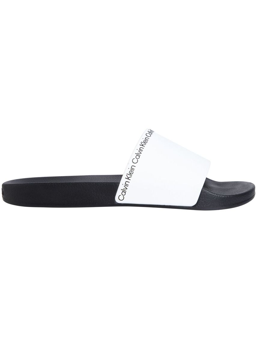 Sanalias multicolor con logo