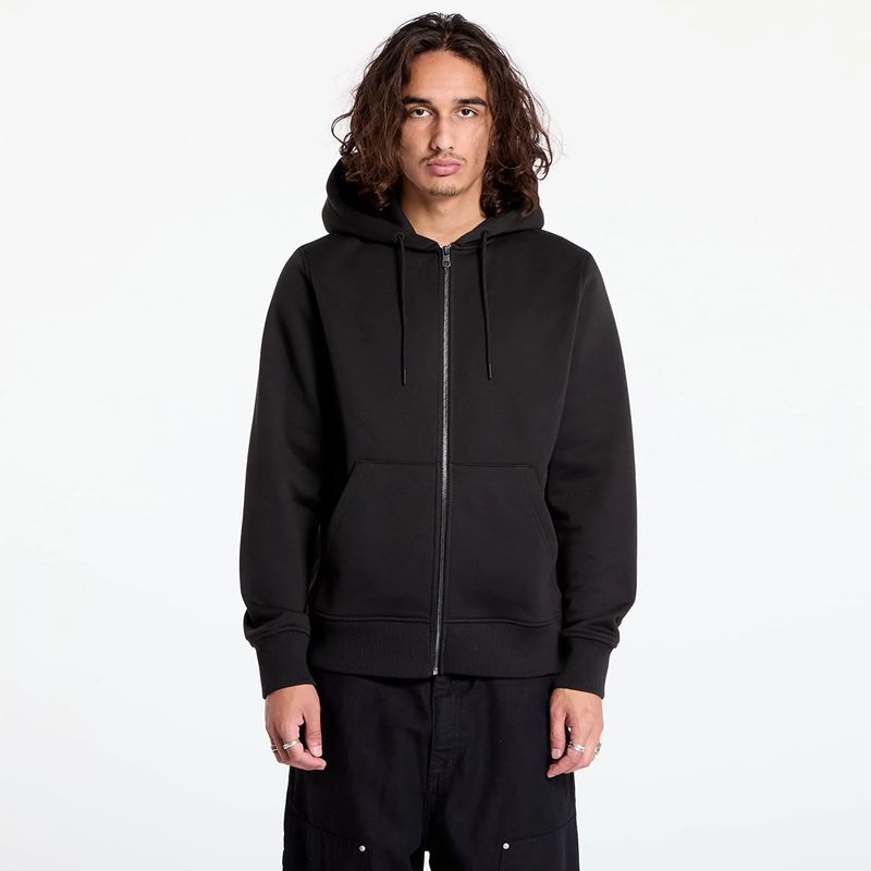 Buzo negro con capota y logo tape