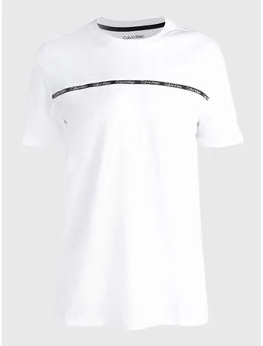 Camiseta blanca manga corta con logo tape