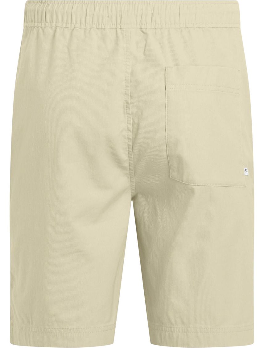 Bermudas beige con textura lineal