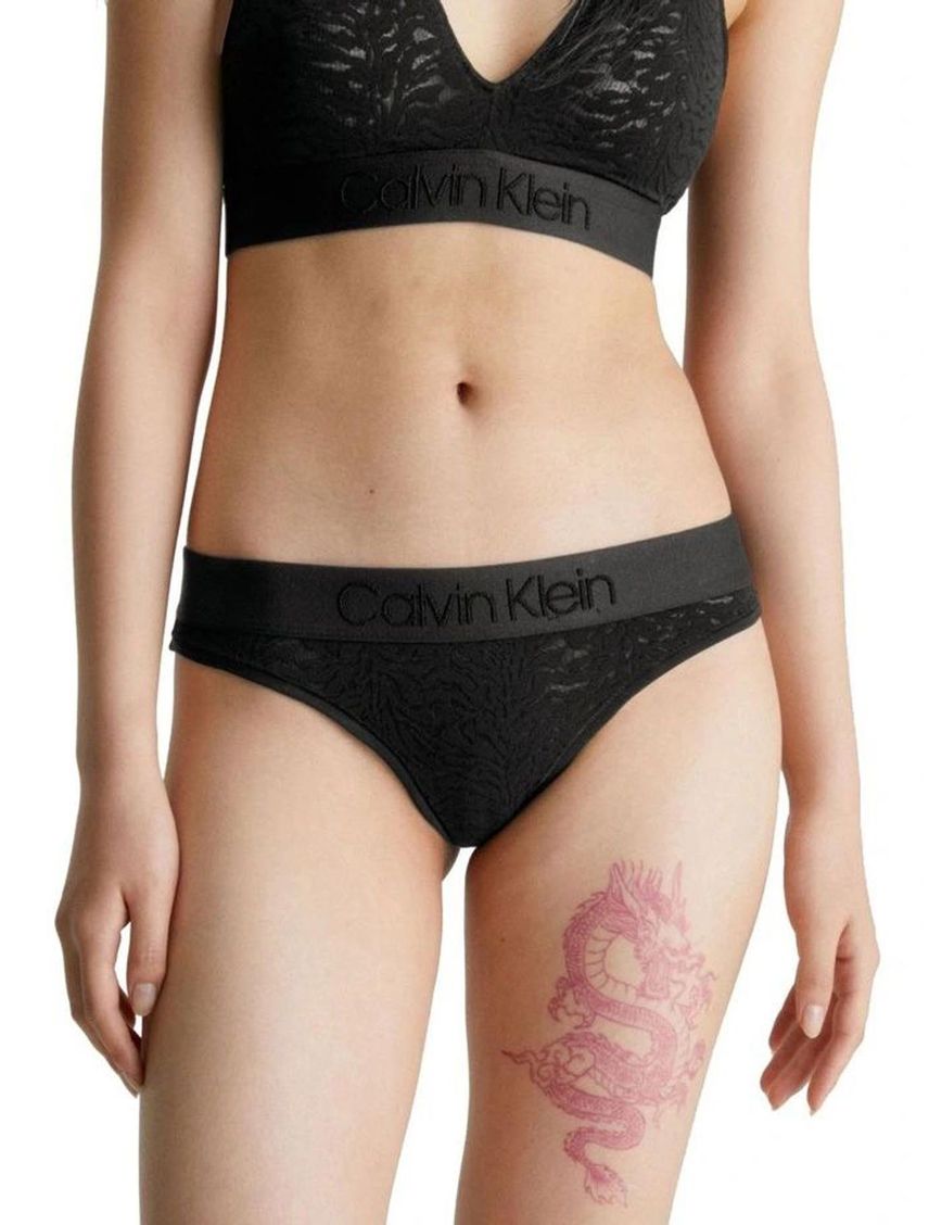 Pantie Negro Tipo Tanga En Encaje con Logo