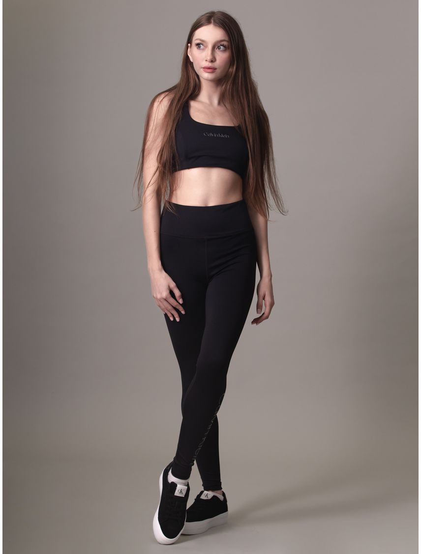 Top Negro Deportivo De Impacto Medio