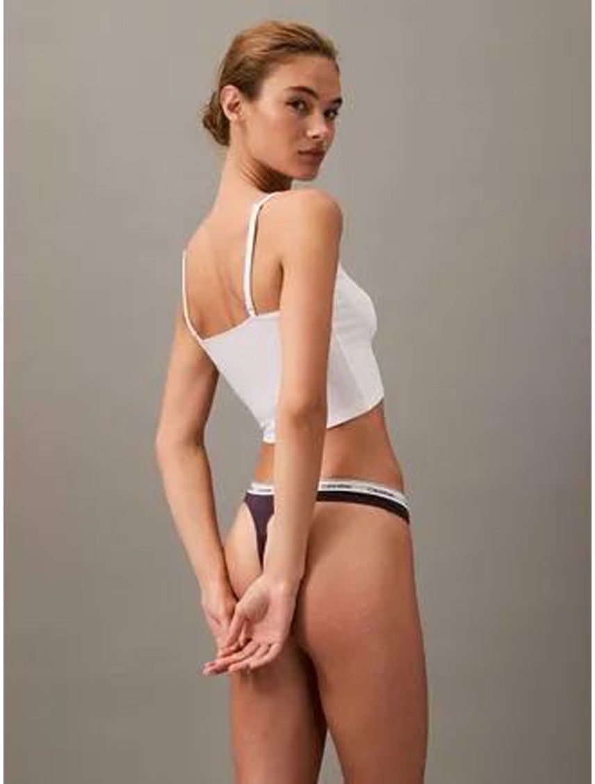 Tanga morado - Modern logo