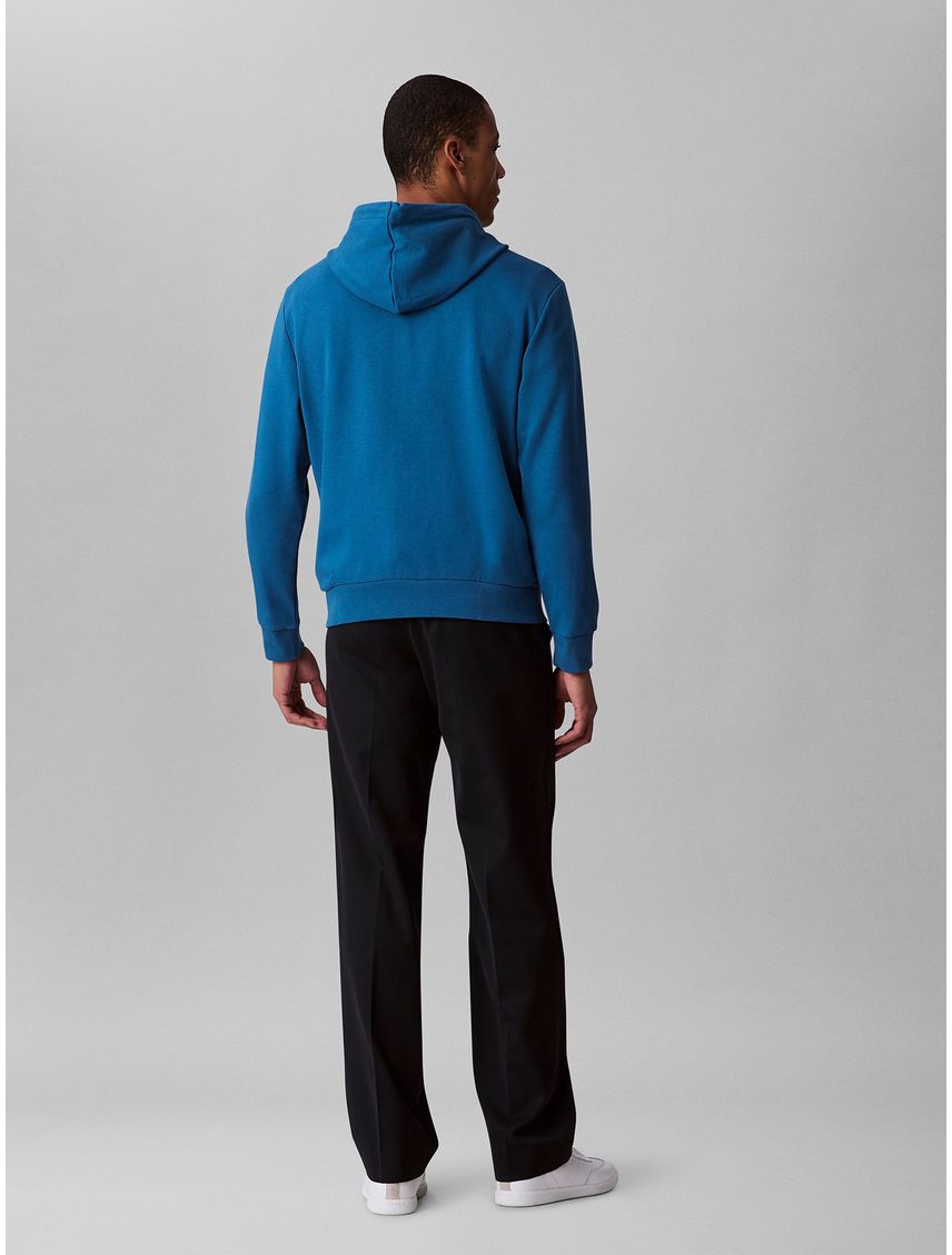 Buzo azul de felpa con monograma