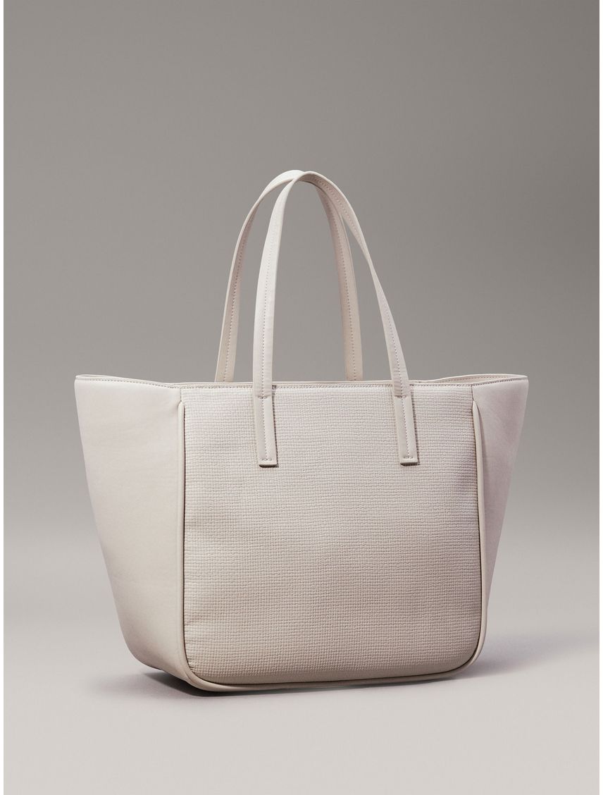 Bolso blanco tote refine con detalle trenzado