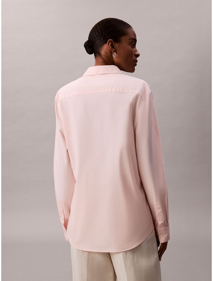 Camisa rosa slim fit elástica de manga larga