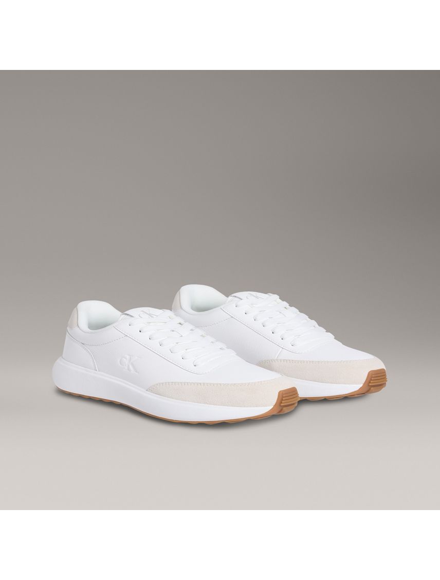 Tenis blanco runner athleisure de cuero