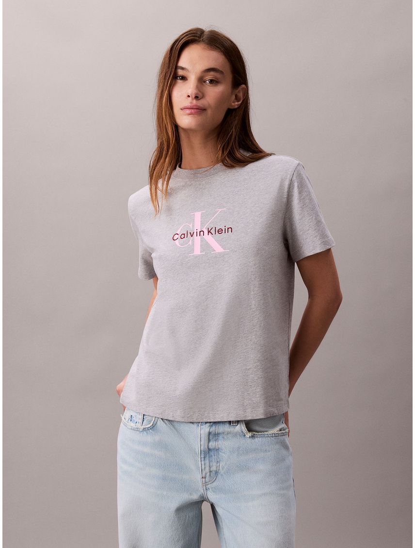 Camiseta gris clásica con monograma estampado