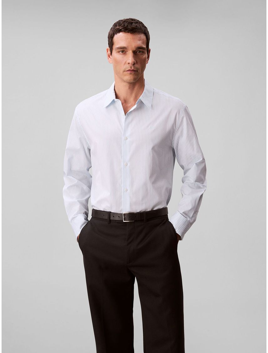 Camisa azul cielo relaxed de manga larga en tejido dobby a rayas