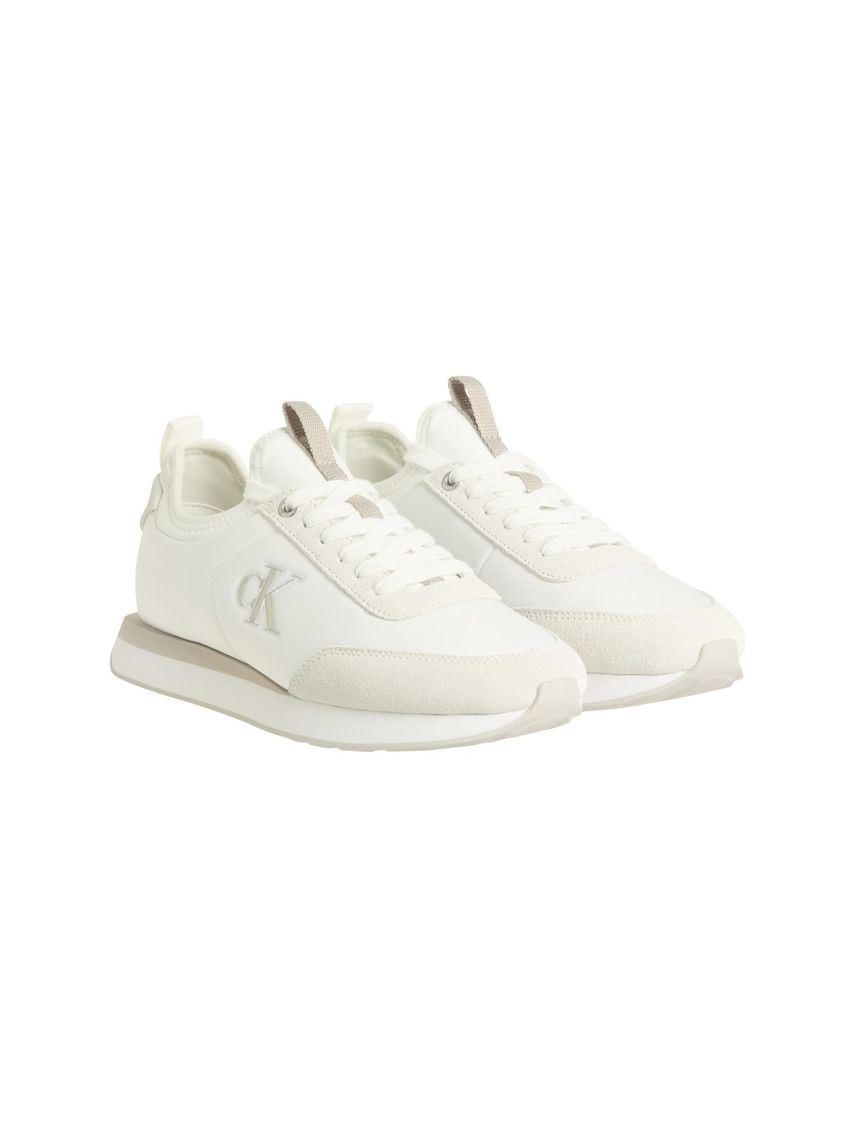 Tenis blanco retro runner de nailon tipo sock