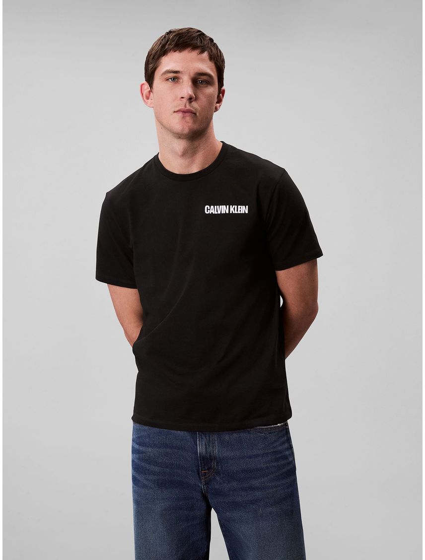 Camiseta negra de algodón con gráfico 3D