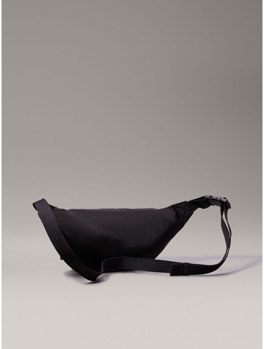 Canguro negro acolchado